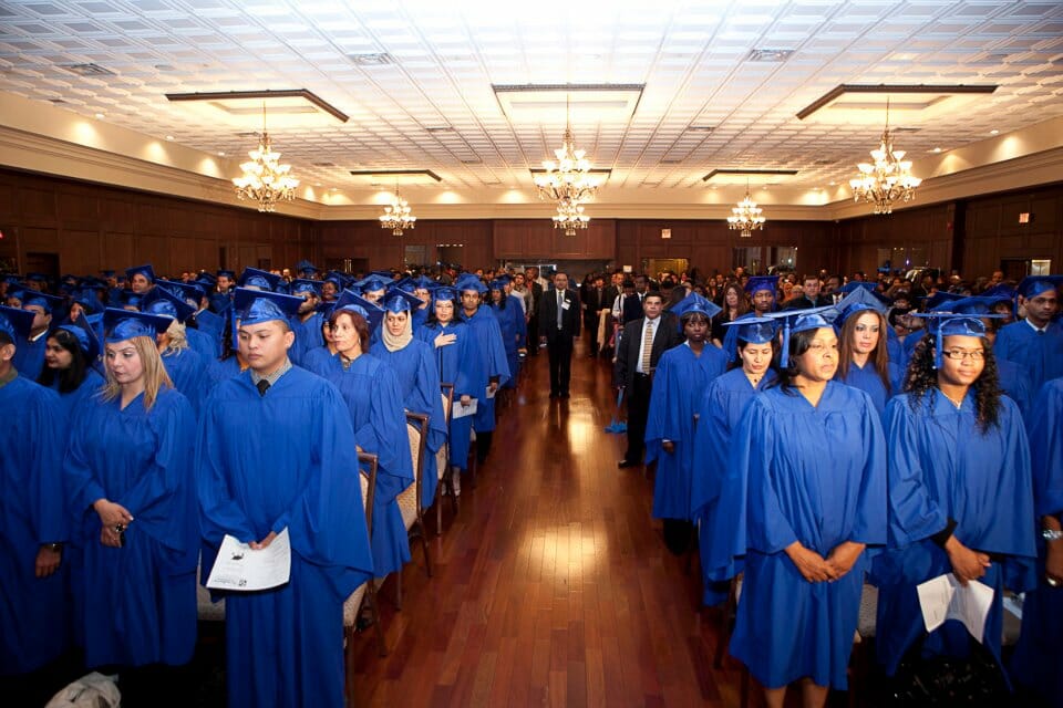 2015 & 2016 Graduates Photo – Thunder Bay Campus