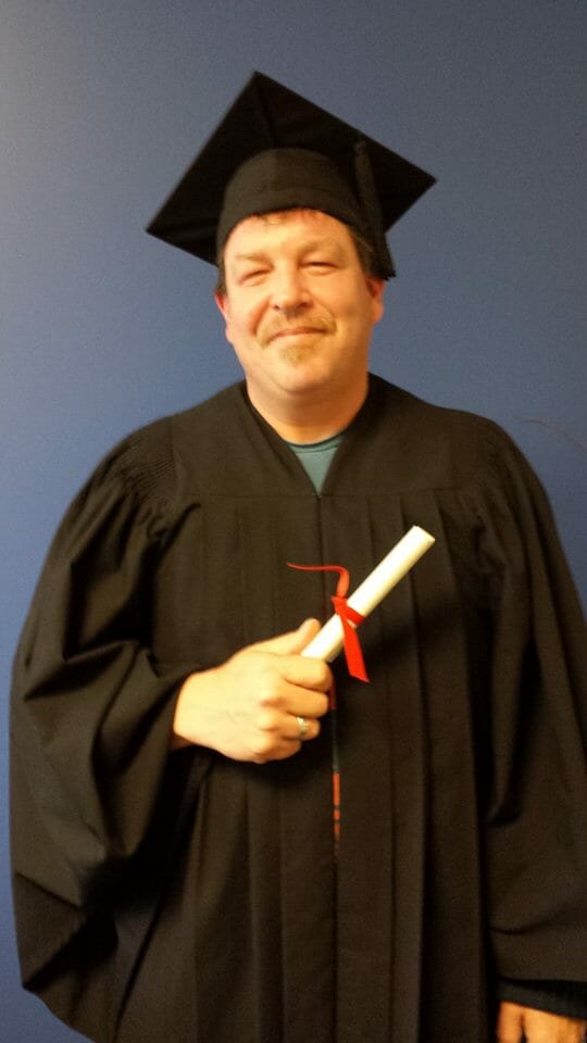 2015 & 2016 Graduates Photo 3 – Thunder Bay Campus