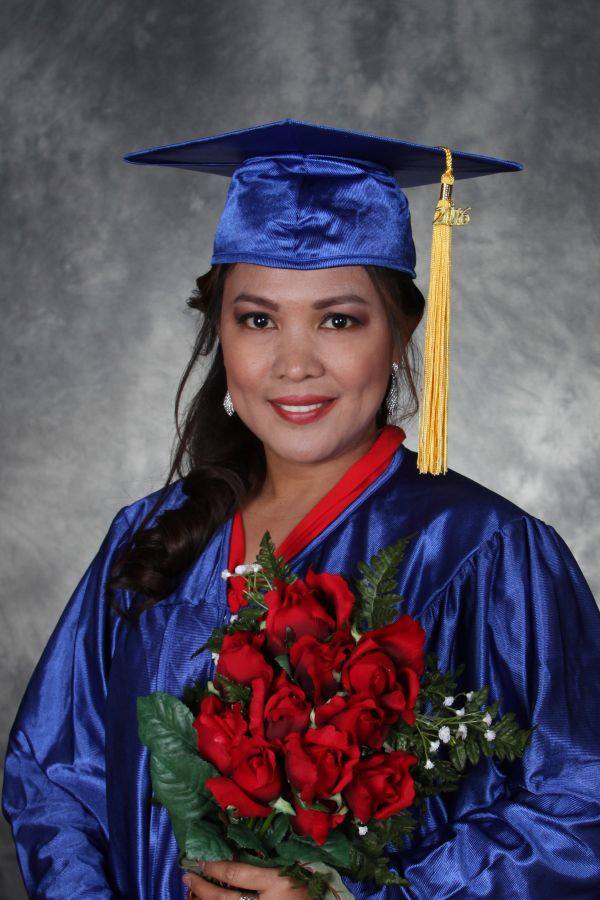 2016 Graduation Photo – Toronto – Bay/Bloor Campus