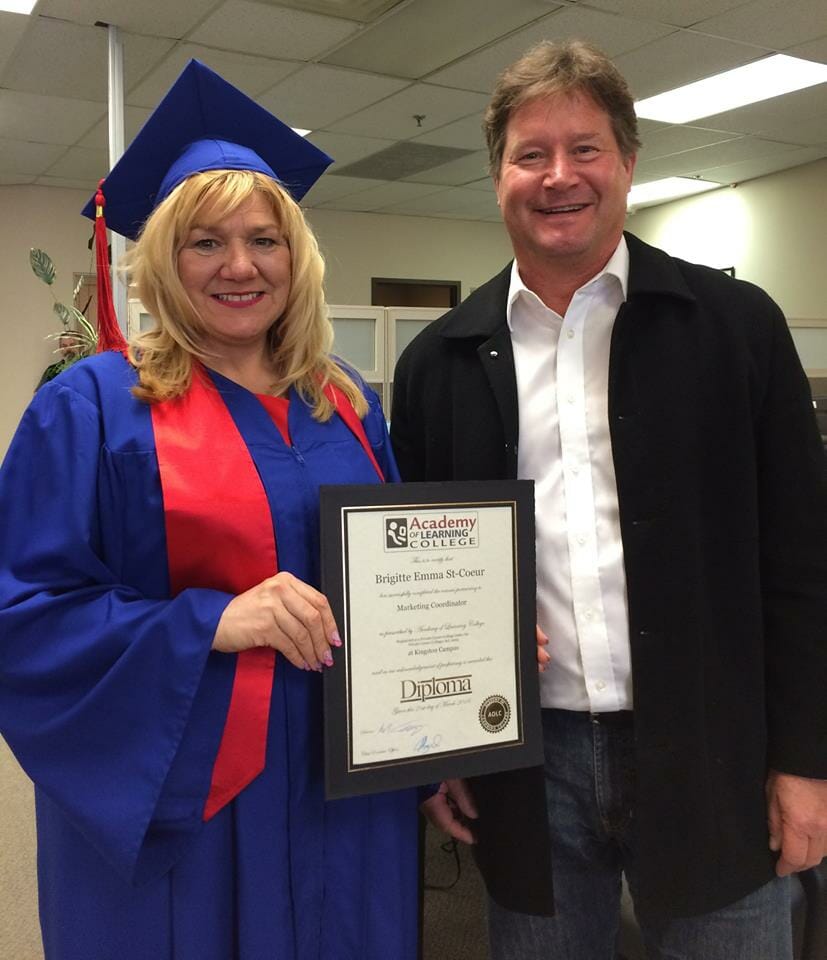 2016 Graduates Photo 7 – Kingston Campus