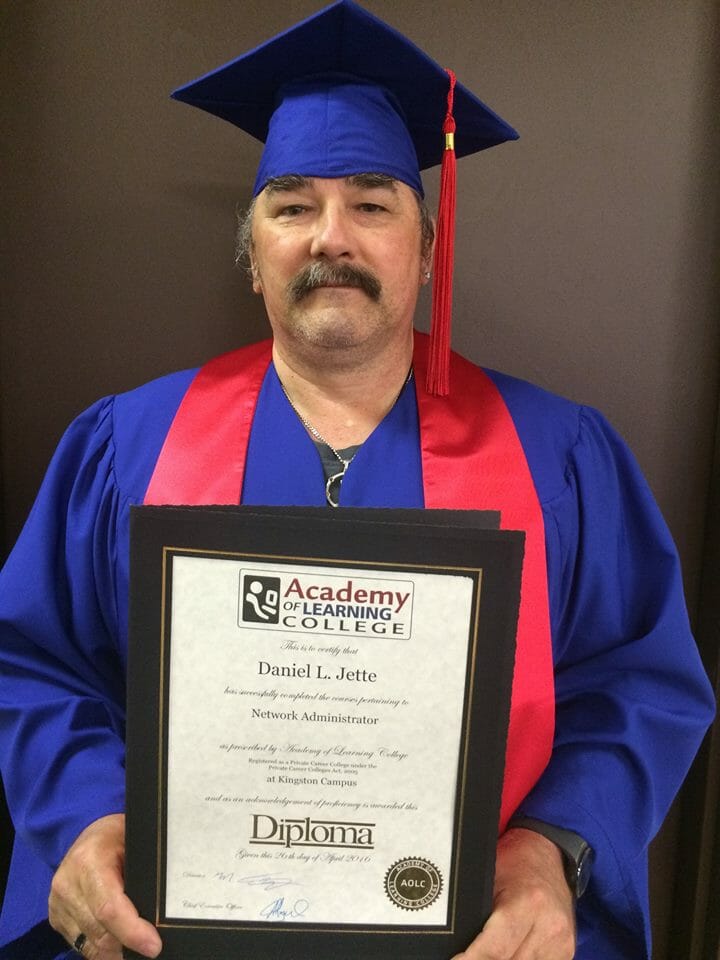 2016 Graduates Photo 21 – Kingston Campus