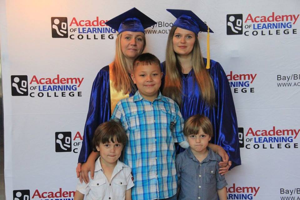 2016 Convocation Photo 13 – Toronto – Bay/Bloor Campus 2016 Convocation Photo 13 – Toronto – Bay/Bloor Campus