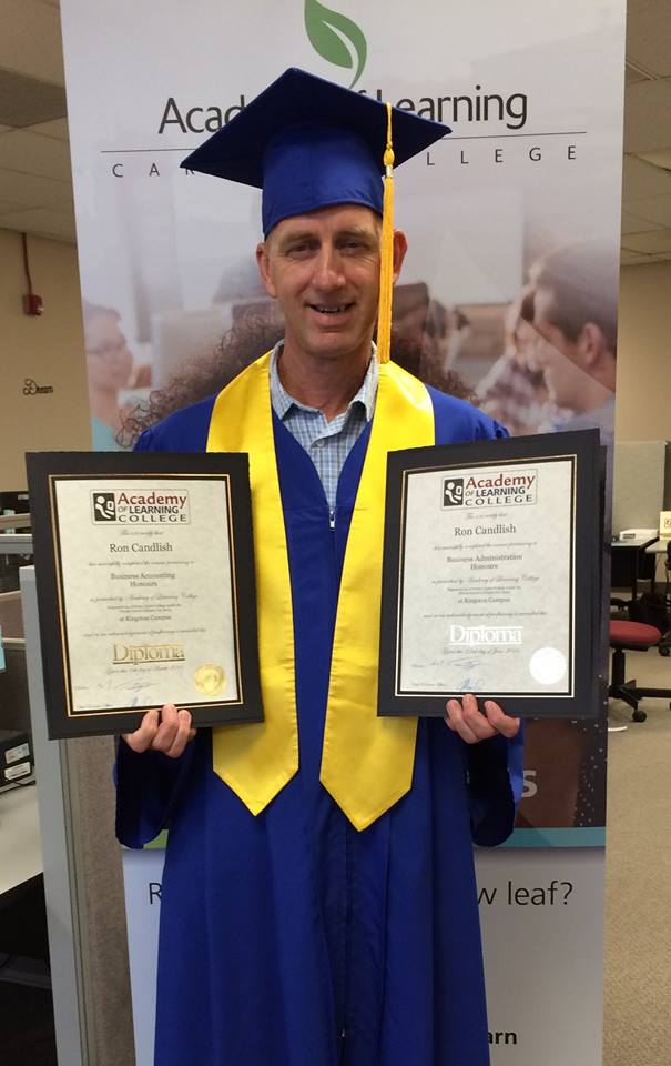 2016 Graduates Photo 32 – Kingston Campus