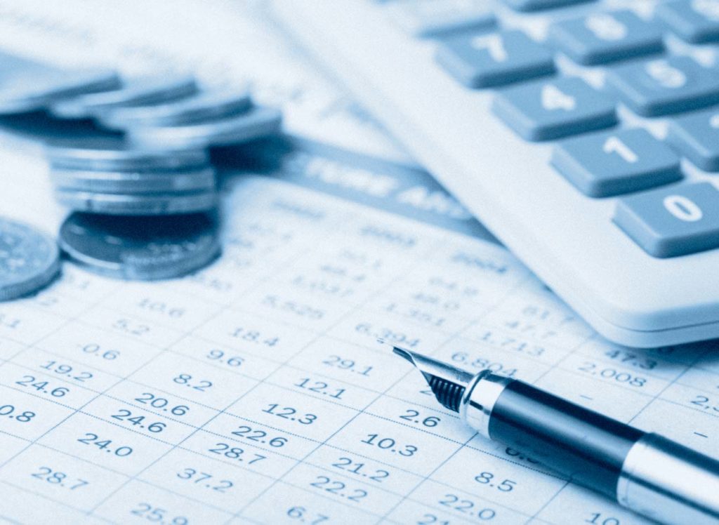 Career change without a long-term financial plan