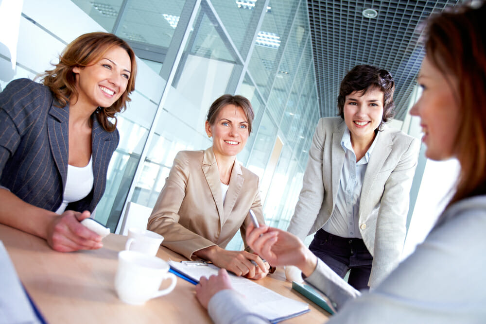 4 Tricks to Look More Confident During a Job Interview!