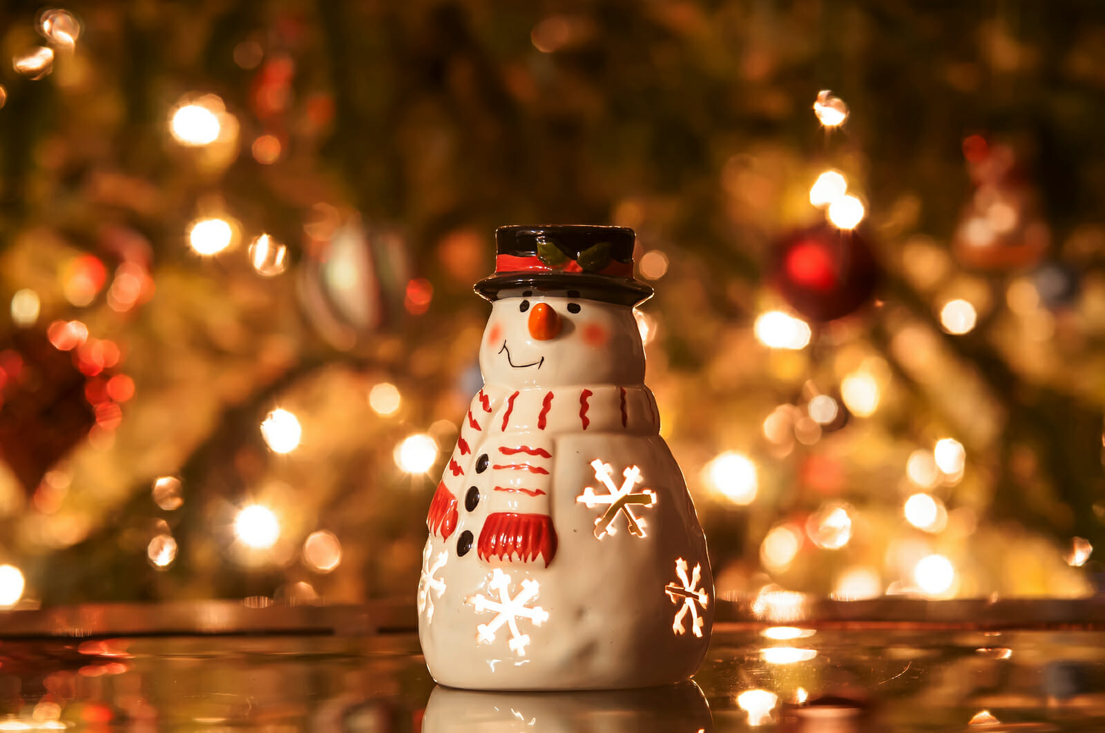 Trust me, Christmas is a great time to boost your job-search! Here’s how you do it